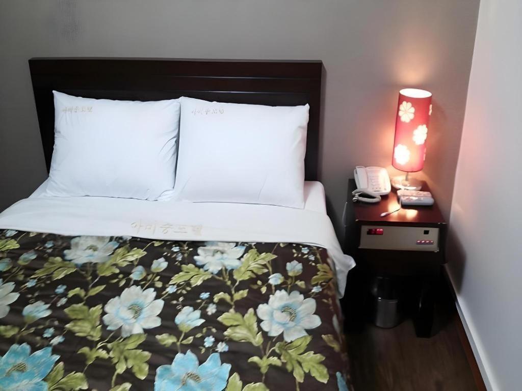 Jongro Nova Motel Seoul Eksteriør bilde